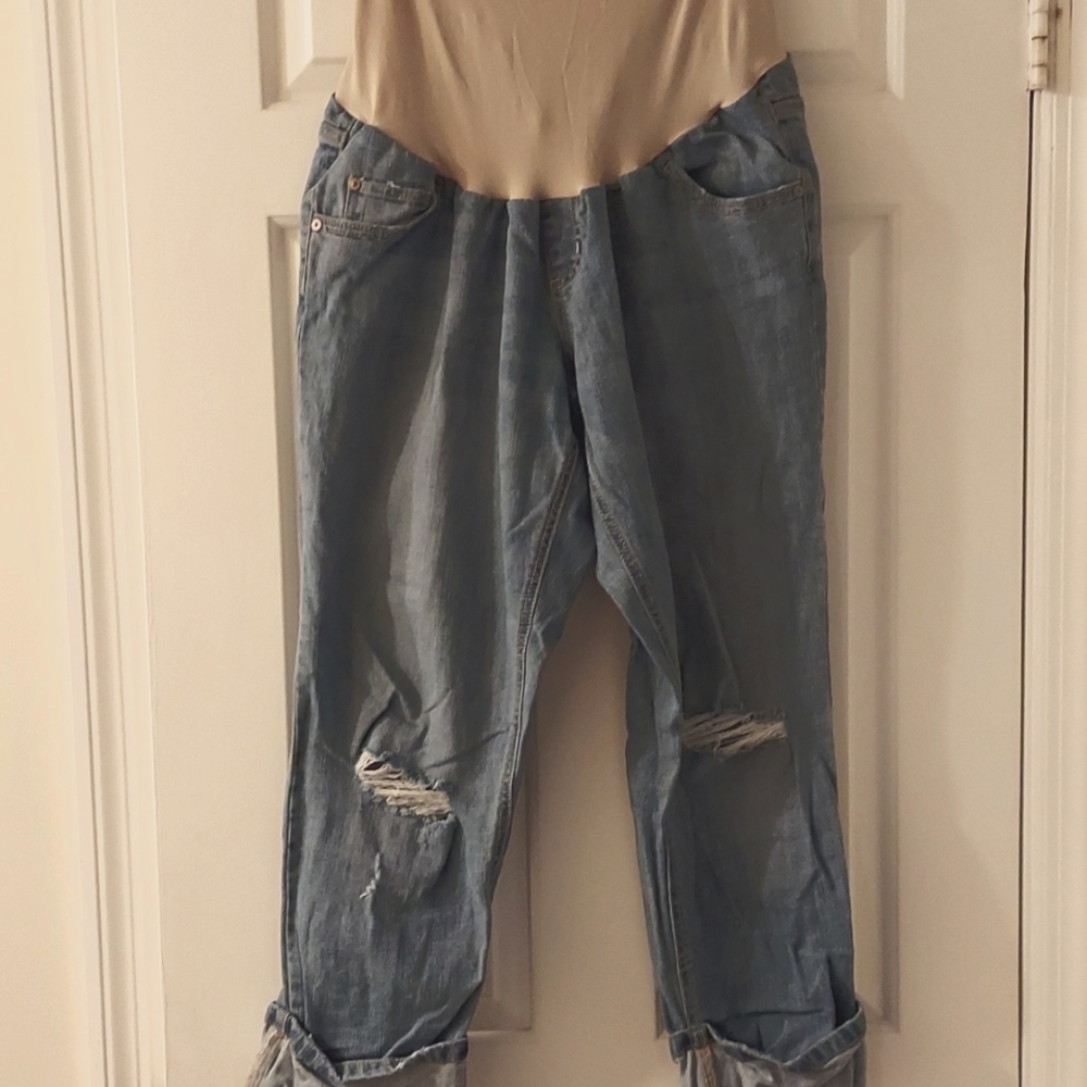 Maternity Capris